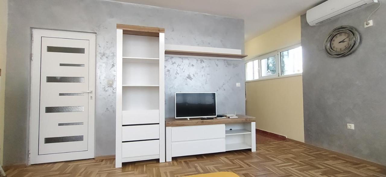 Studios Near To Burgas Free University 外观 照片